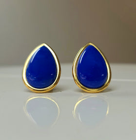 14kt yellow gold teardrop lapis stud earrings, blue cabochon