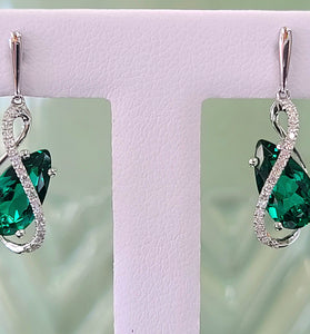 dangle earrings of chatham pear emerald lab diamond with 14k white gold