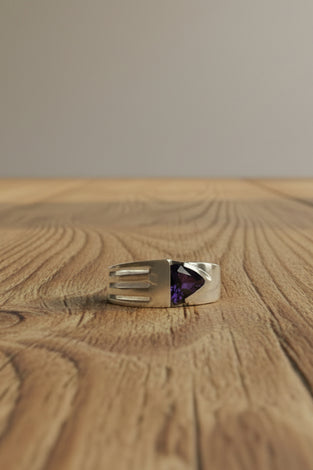 Sterling silver ring with purple amethyst-style gemstone