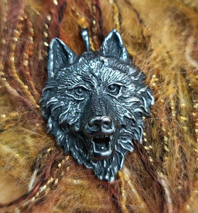Sterling silver wolf head pendant with detailed facial features