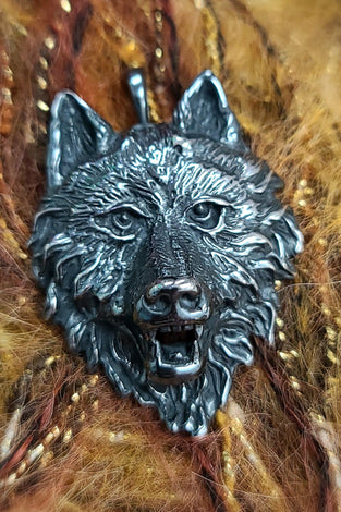 Sterling silver wolf head pendant with detailed facial features