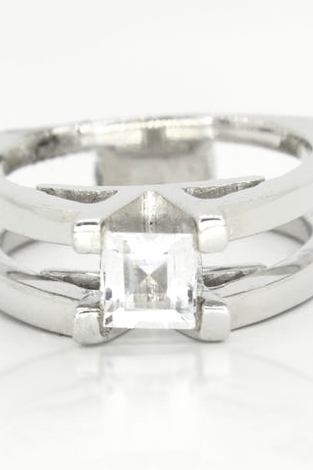 Sterling Silver White Topaz V Ring