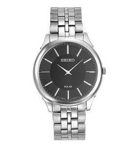 Men's Seiko solar wristwatch with stainless steel bracelet, black round dial