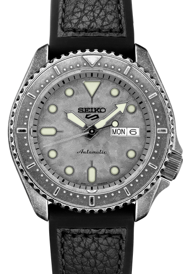 Men's Seiko watch with grey dial, silver case, black leather strap, date window MON